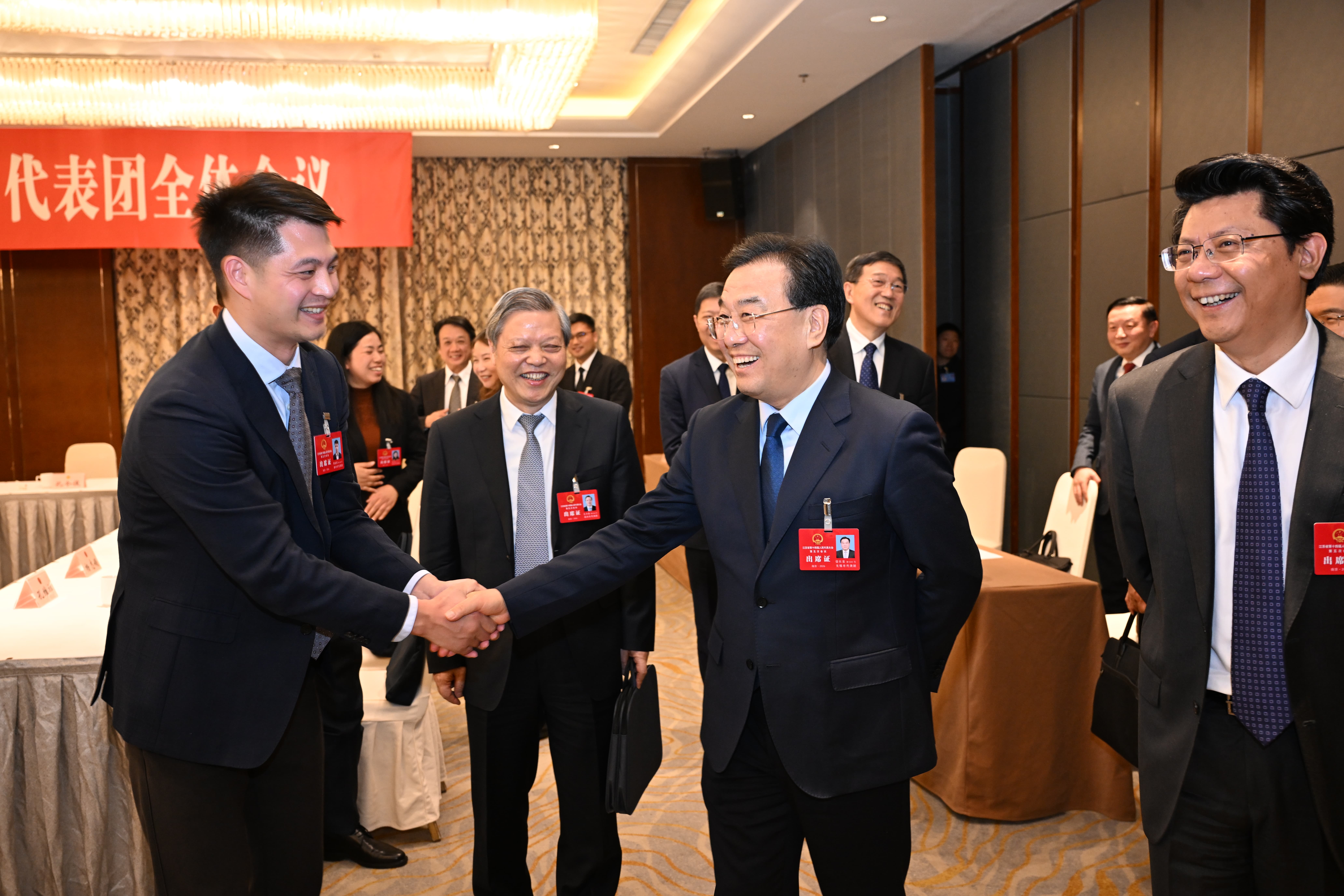 蔡總與江蘇省人大常委會黨組書記信長星的合影
